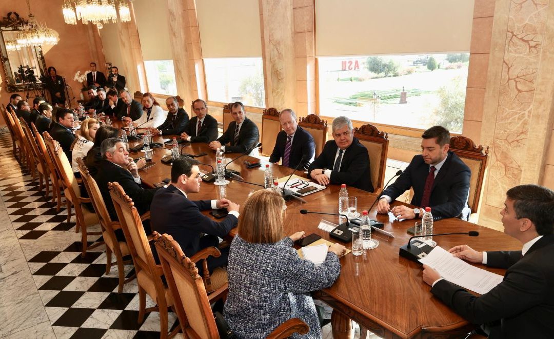 Presidente Peña destaca importancia de una buena comunicación e insta a sus ministros a informar siempre