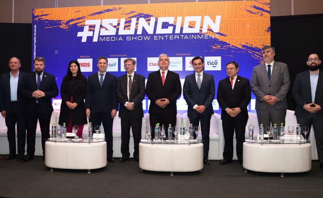 Referentes de la telecomunicación se reúnen en Paraguay para abordar desafíos del sector