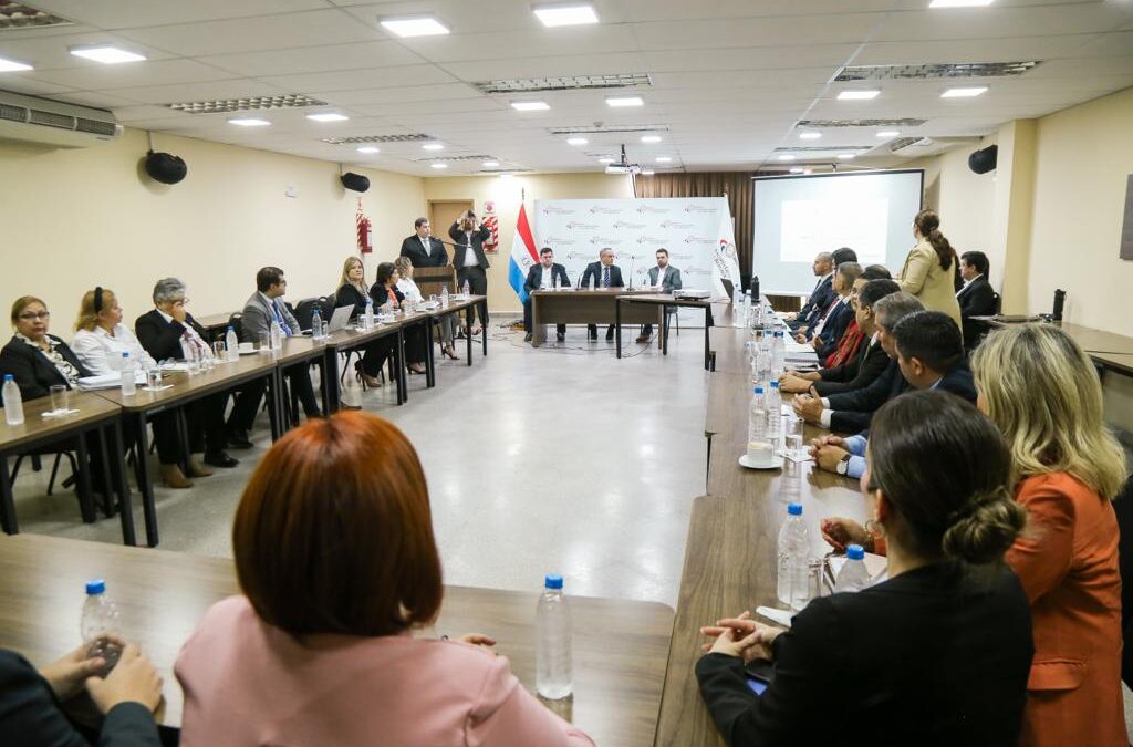 Contraloría avanza en la transformación digital con la implementación del expediente electrónico