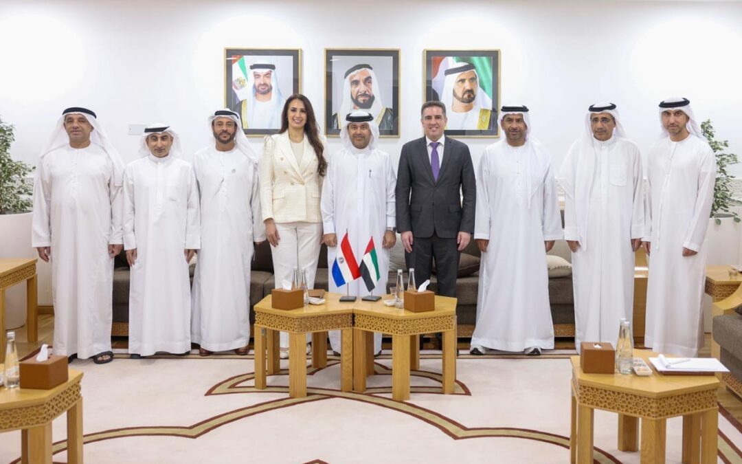 Misión del ministro Gustavo Villate en los Emiratos Árabes Unidos fortalecerá la cooperación en tecnología entre las naciones