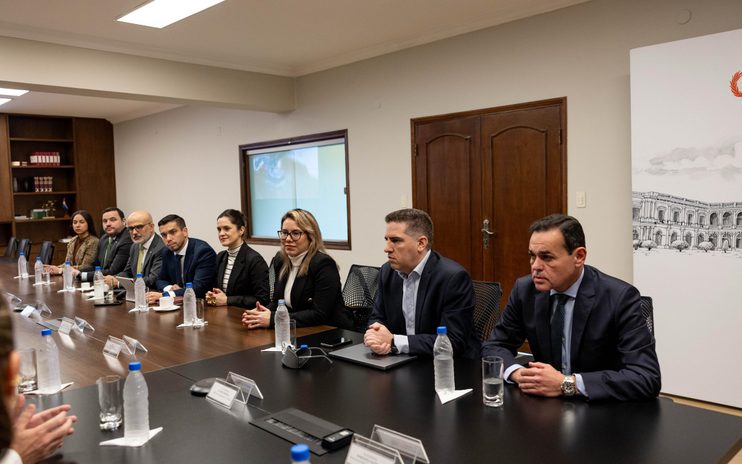 Paraguay fortalece su estrategia de Marca País con apoyo de la cooperación canadiense