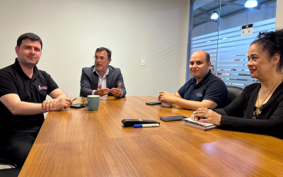 MITIC y FONDEC elaboran agenda para proyectar fondos de Cultura