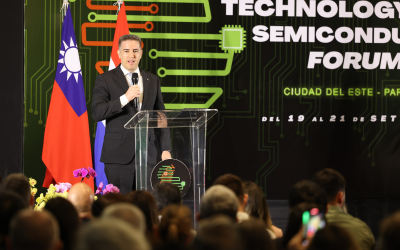En su apertura, Foro Tecnológico proyecta a Paraguay como actor en la industria de semiconductores