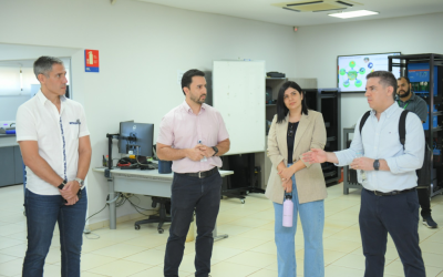 Autoridades nacionales verifican avances de proyectos tecnológicos impulsados por PTI
