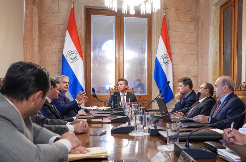 Ejecutivo amplía desplazamiento operativo de las Fuerzas Armadas en función a las amenazas en seguridad