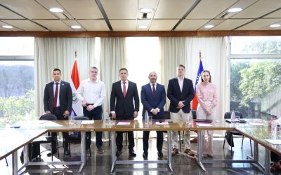 MITIC resalta integración de academia, industria y Estado en el Distrito Innova