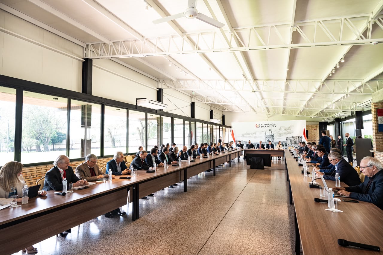 MITIC presente en la primera reunión de la Mesa Nacional del Sector Eléctrico