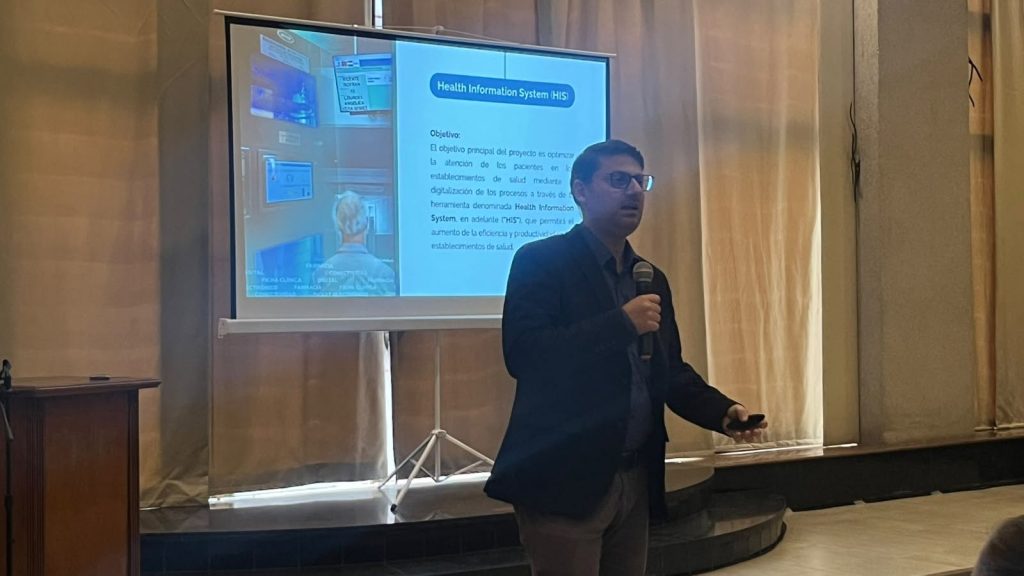 Viceministro de Tecnologías destaca la conectividad y la cooperación internacional como eje de la transformación digital en salud
